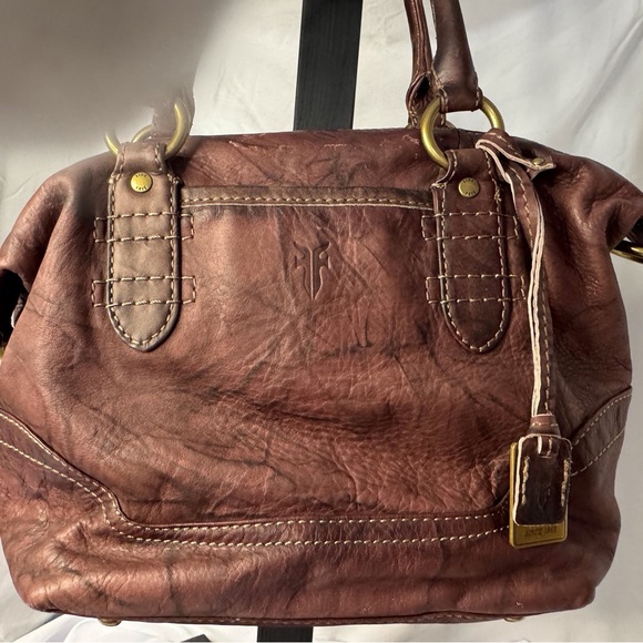 Frye leather Melissa satchel with shoulder strap. FR2027 - Picture 2 of 15